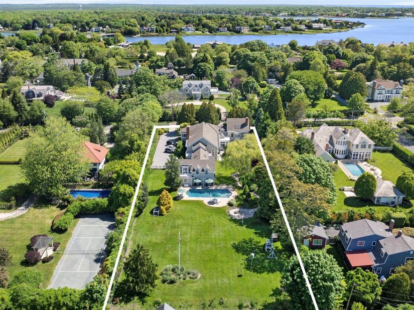 45 Beach Lane, Westhampton Beach NY 11978