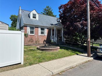1527 Little Whaleneck Road