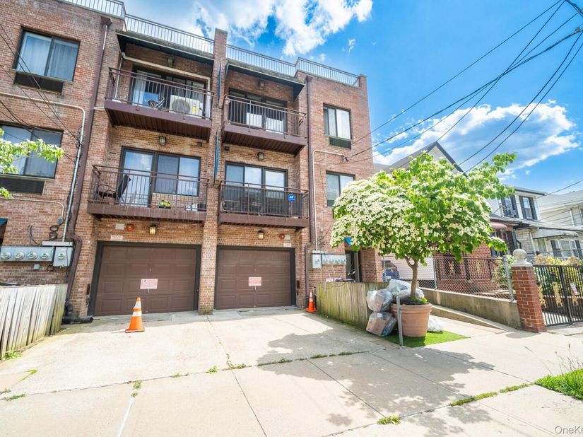 17524 89th Avenue C, Jamaica NY 11432
