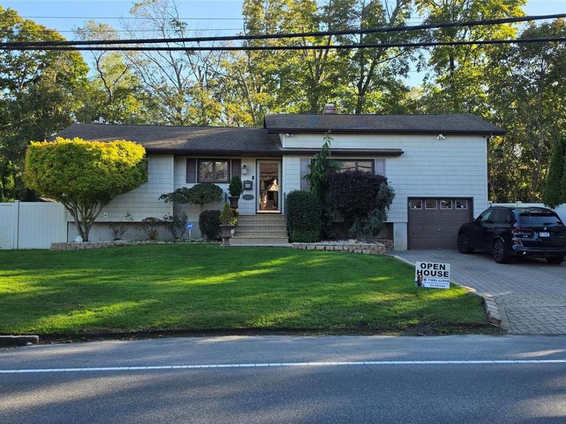 1420 August Road, North Babylon NY 11703