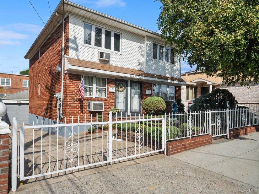 13818 Redding Street, Ozone Park NY 11417