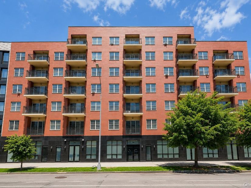 7166 Parsons Boulevard 6C, Flushing NY 11365