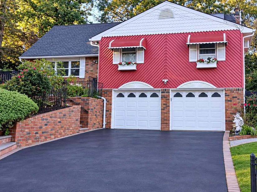 41 Washington Heights Street, Selden NY 11784