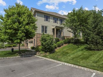 8 Langeloth Drive