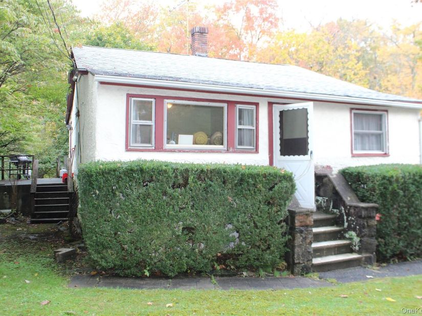 2 Carpenter Place, Yorktown Heights NY 10598