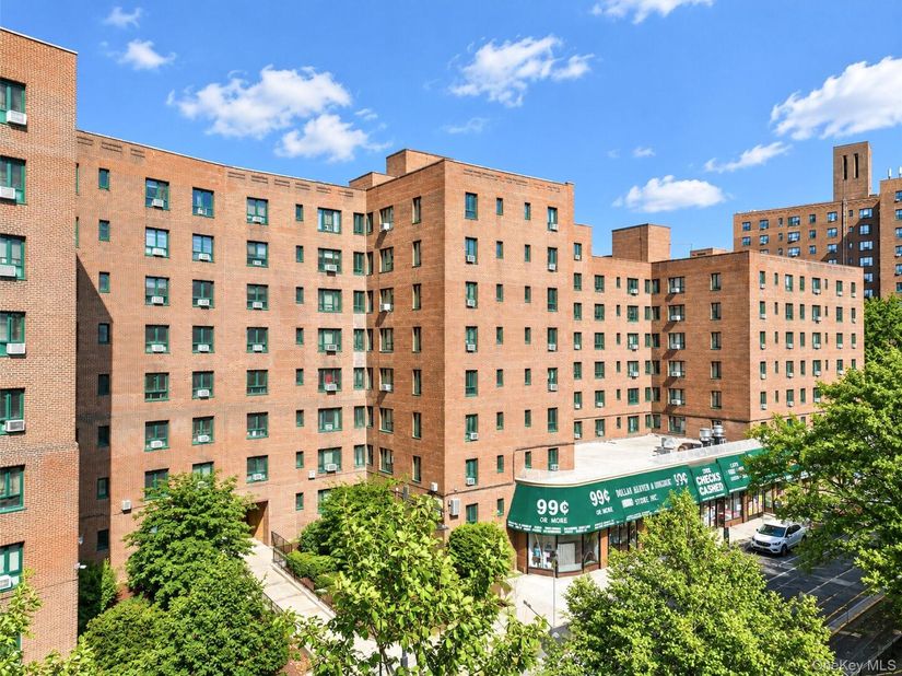 1651 Metropolitan Avenue 5H, Bronx NY 10462