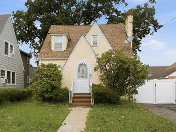 179 Crowell Street