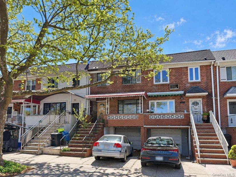 14410 Gravett Road, Flushing NY 11367