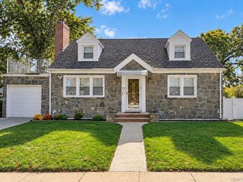 2 Oak Drive