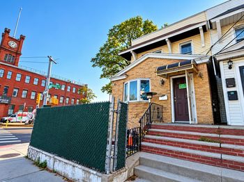 93-10 92nd st