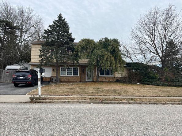 81 Miller Avenue, Port Jefferson Station NY 11776