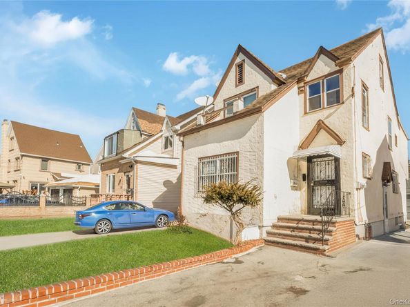 8515 151st Street, Jamaica Hills NY 11432