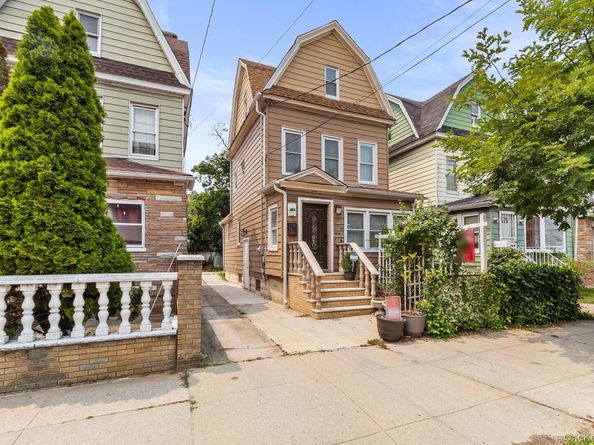 11748 140th Street, Jamaica NY 11436