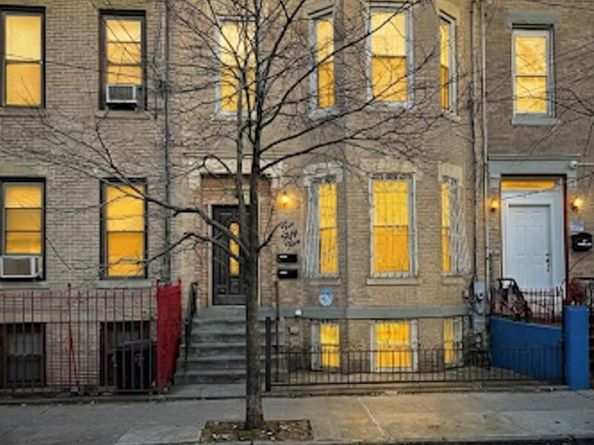 255 Lincoln Avenue, Brooklyn NY 11208
