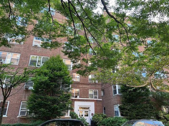 7136 110th Street 2F, Forest Hills NY 11375