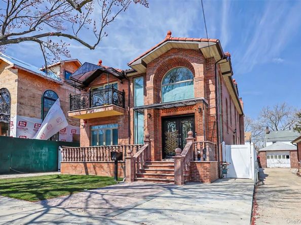 147-25 18th Avenue, Whitestone NY 11357