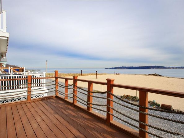 75-02 West Shore Road 2, Port Washington NY 11050