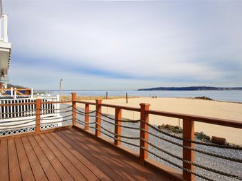 75-02 West Shore Road