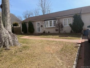 30 Tamarack Street