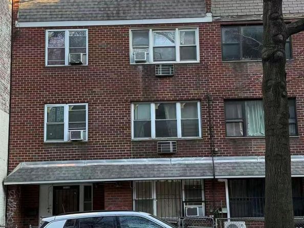 132-60 Sanford Avenue, Flushing NY 11355