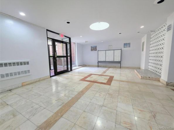 2640 Marion Avenue 6H, Bronx NY 10458