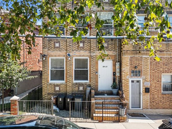 6921 78th Street, Middle Village NY 11379