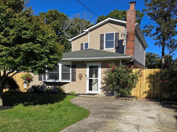 73 Saint George Drive, Shirley NY 11967