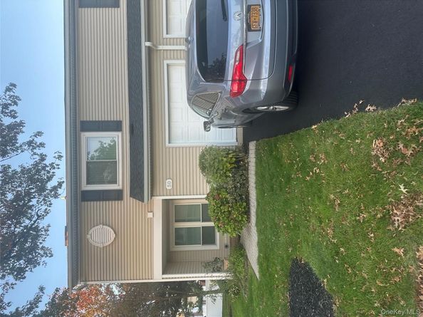 100 Baker Court 50, Island Park NY 11558