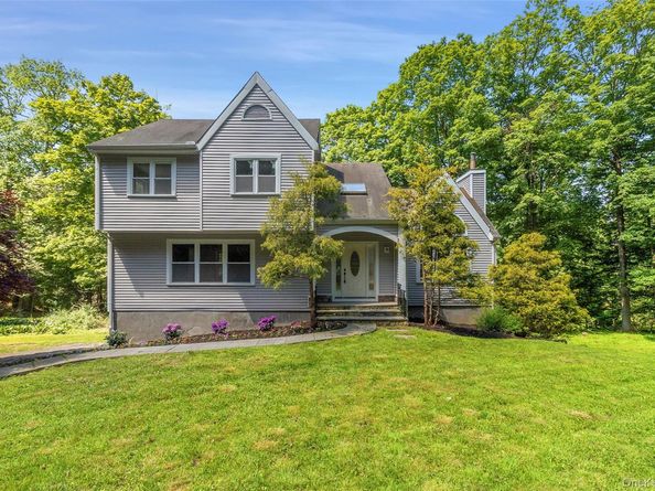 98 Smith Ridge Road, South Salem NY 10590