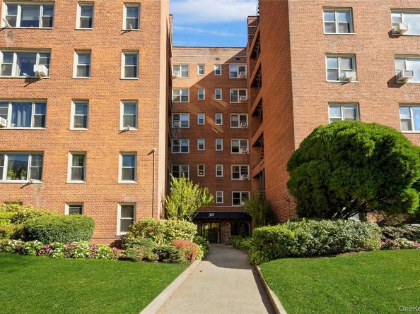 30 N Broadway 5E, White Plains NY 10601