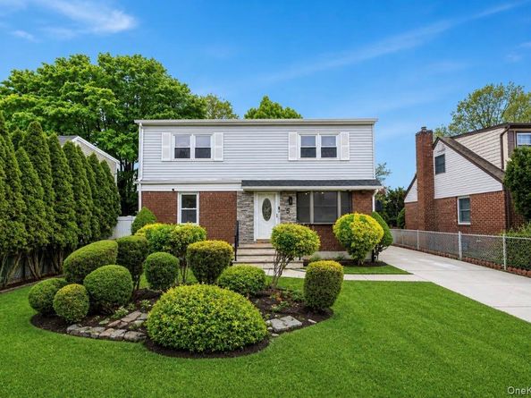 5 Edward Avenue, Hicksville NY 11801
