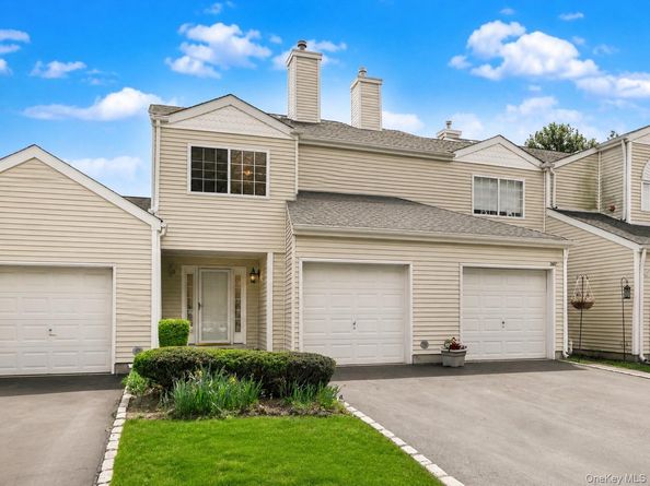 280 Ranch Circle 280, Manorville NY 11949
