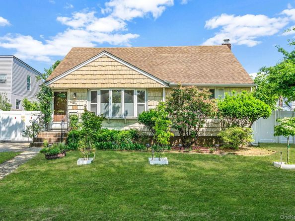 859 Franklin Avenue, Valley Stream NY 11580