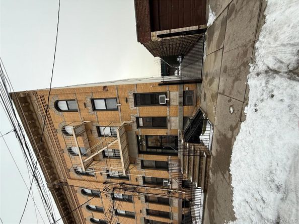 5924 Putnam, Ridgewood NY 11385