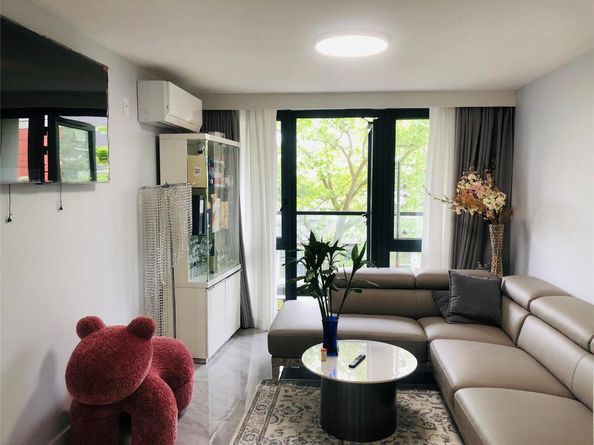 811 45th Bluffs 3C, Brooklyn NY 11220