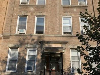 18-31 Stephen Street