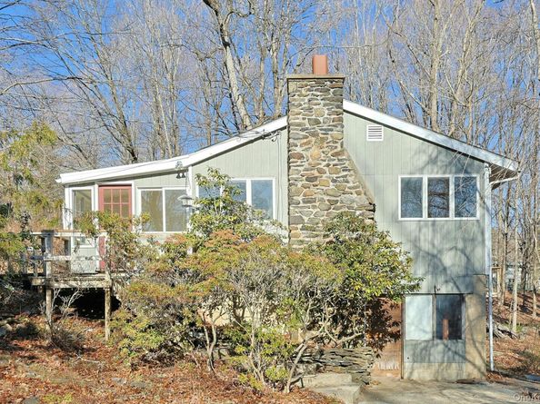 35 Mountain Trail, Croton-on-Hudson NY 10520