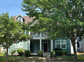 2012  Plymouth Drive 