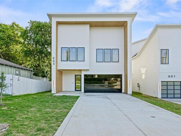 603 S Moore Street , Dallas Texas 75203