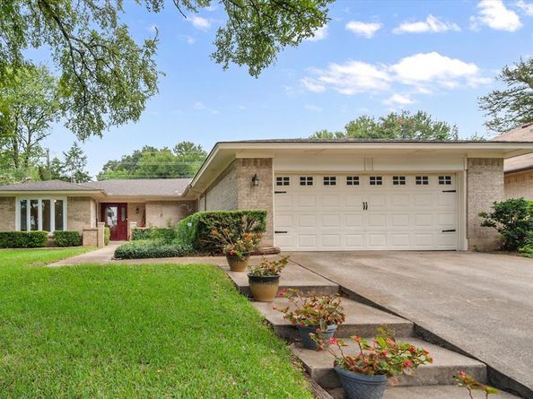 1113  Rusdell Drive , Irving Texas 75060