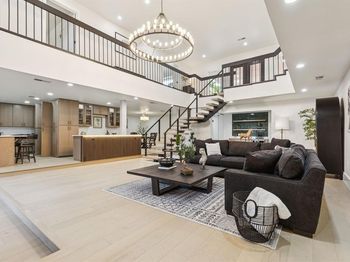 4216  Kelly Elliott Road 