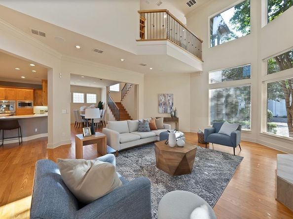 4010  Rawlins Street , Dallas Texas 75219