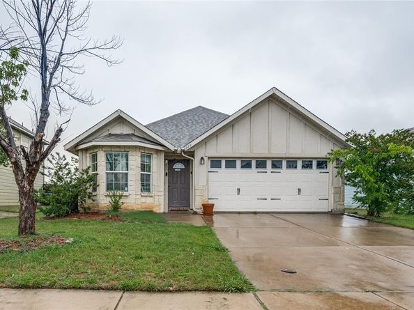229  Chalk Mountain Drive , Fort Worth Texas 76140
