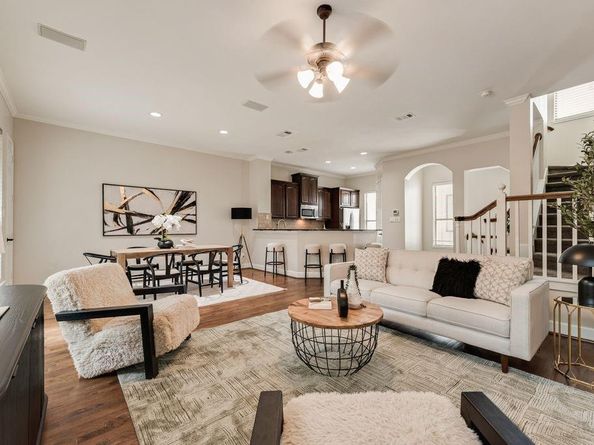 2403  Wild Cherry Way , Dallas Texas 75206