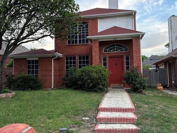 552  Timber Way Drive , Lewisville Texas 75067