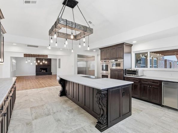 913  Ashland Court , Mansfield Texas 76063