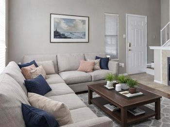 5618  Cedar Creek Drive 