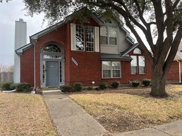 2000  Creek Royal Drive , Mesquite Texas 75181