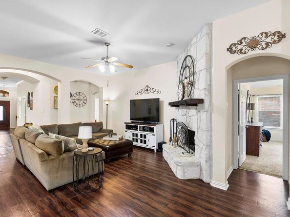 332  Highland Ridge Drive , Wylie Texas 75098