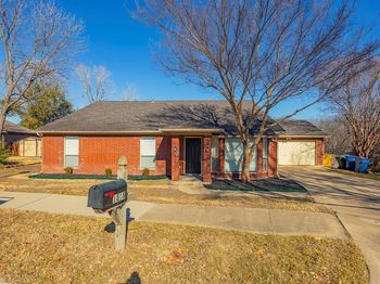 1818  Knob Hill Drive 